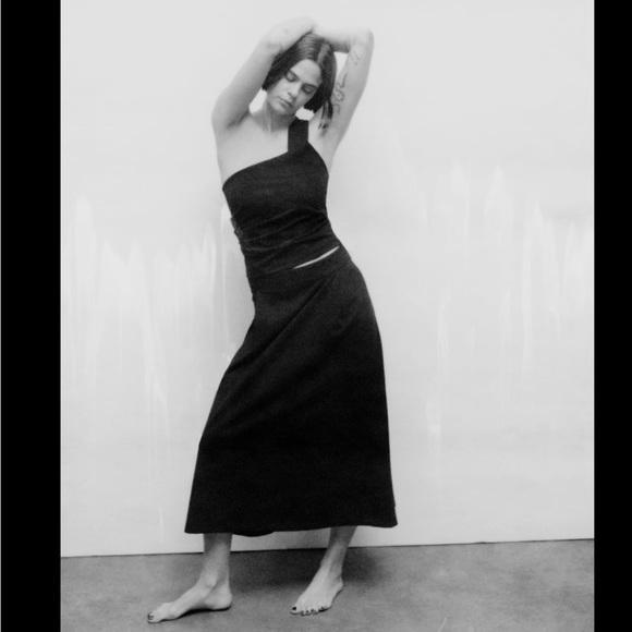 ZARA ASYMMETRIC TOP - Picture 5 of 9